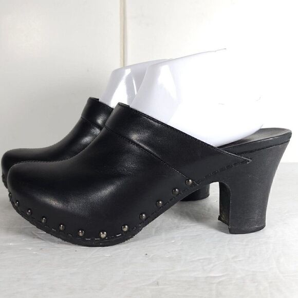 Dansko Women's EU40 US9-9,5 Leather Distressed Studded Platform Clogs Shoes - Picture 2 of 13